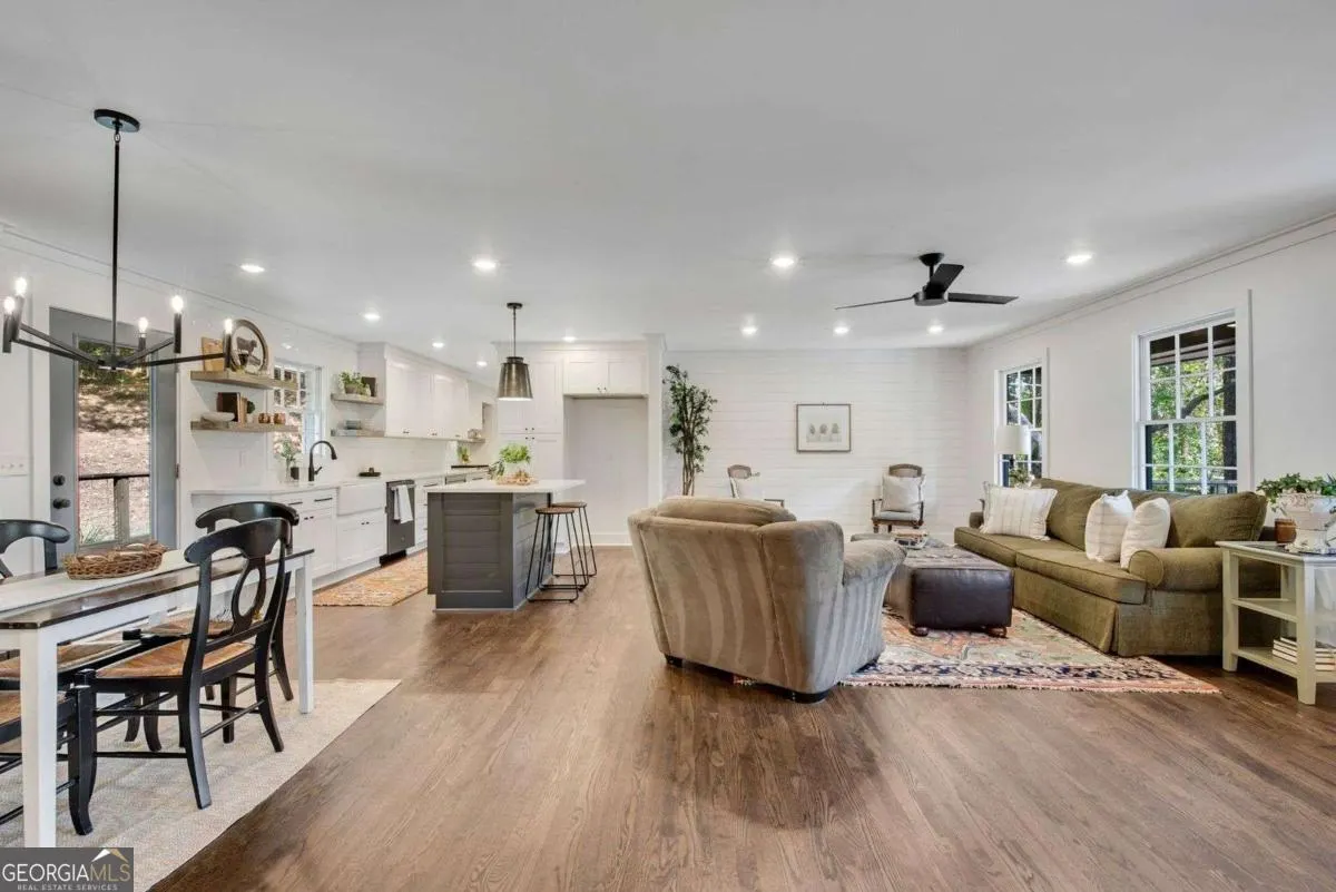 2228 Old Dallas Road SW