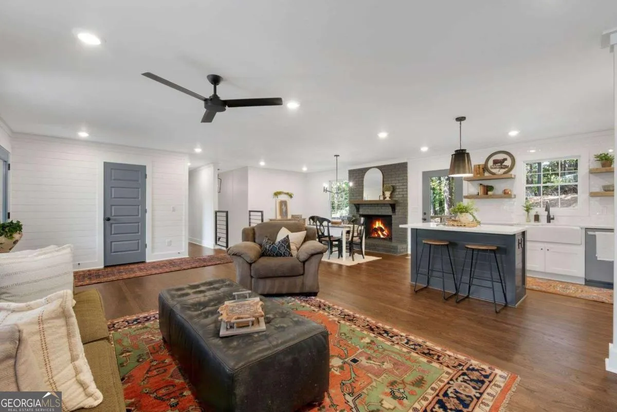 2228 Old Dallas Road SW