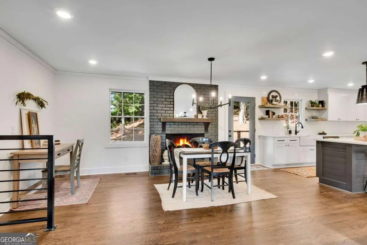 2228 Old Dallas Road SW