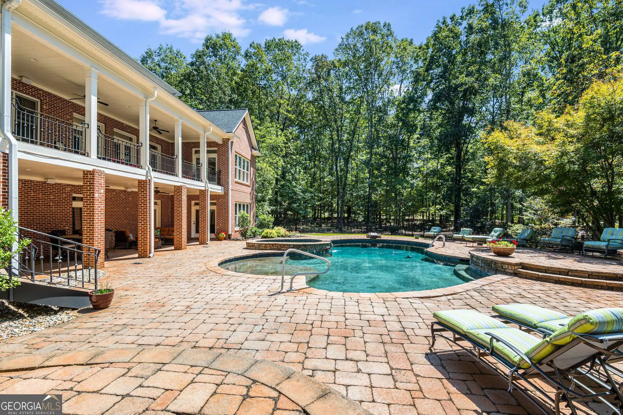 300 Wrightsburg Court