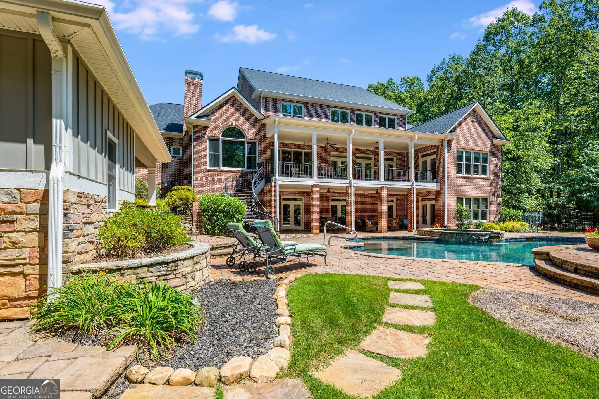300 Wrightsburg Court