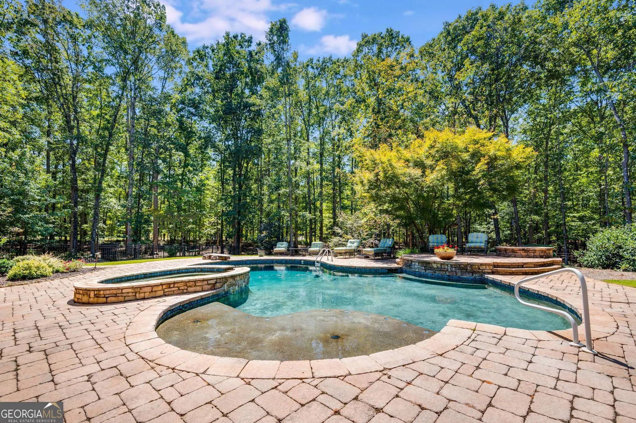 300 Wrightsburg Court