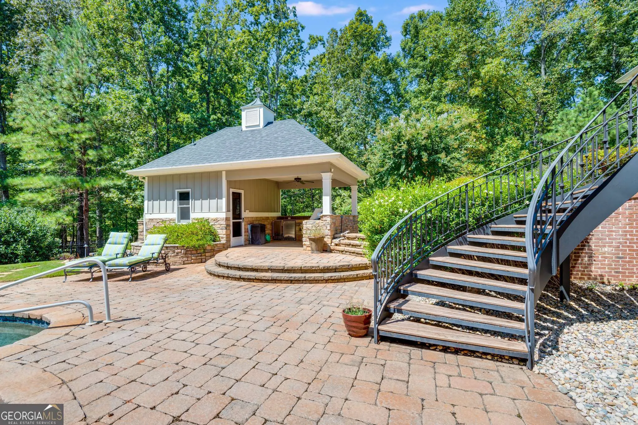 300 Wrightsburg Court