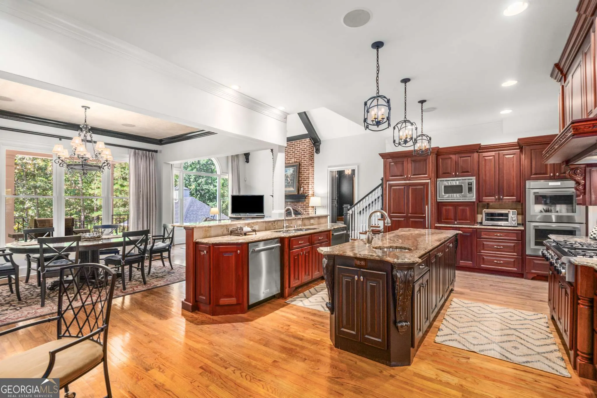 300 Wrightsburg Court