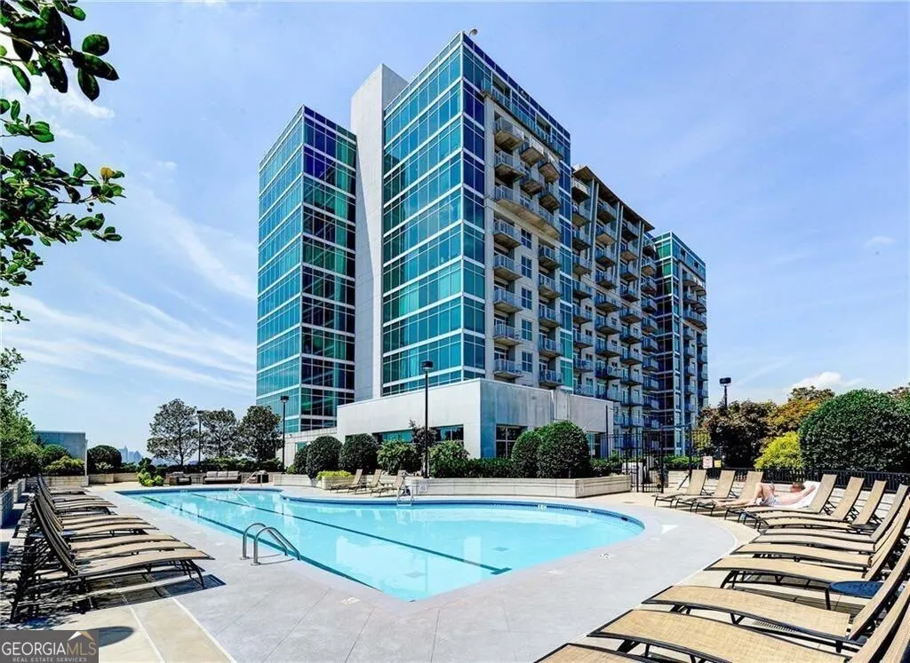 802 250 Pharr Road, #802