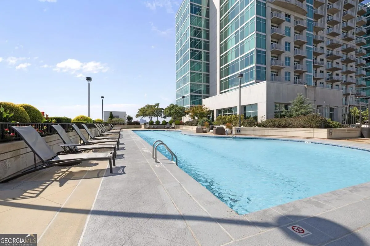 802 250 Pharr Road, #802