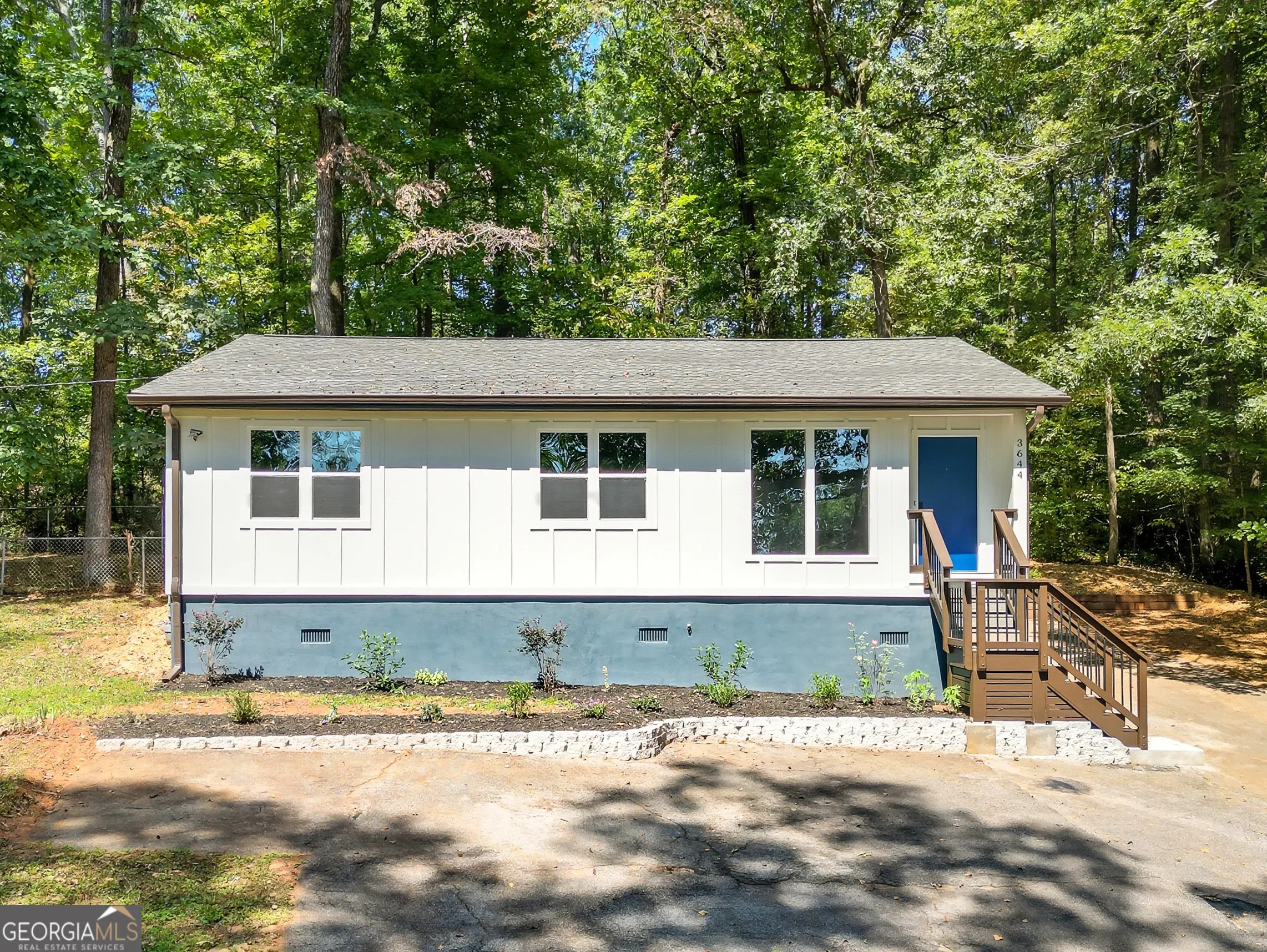 3644 Bouldercrest Road