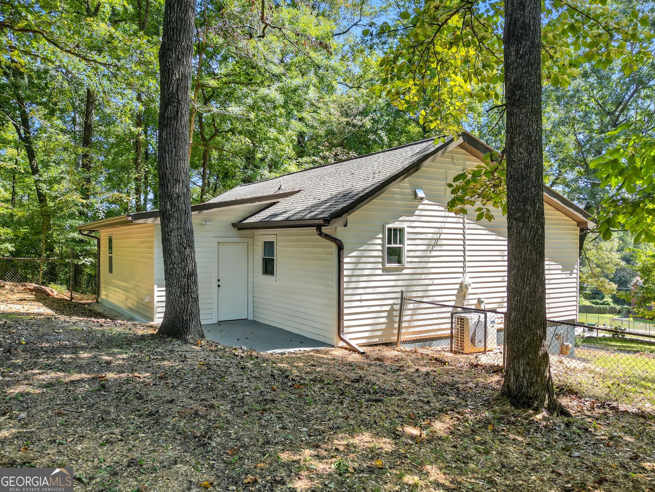 3644 Bouldercrest Road