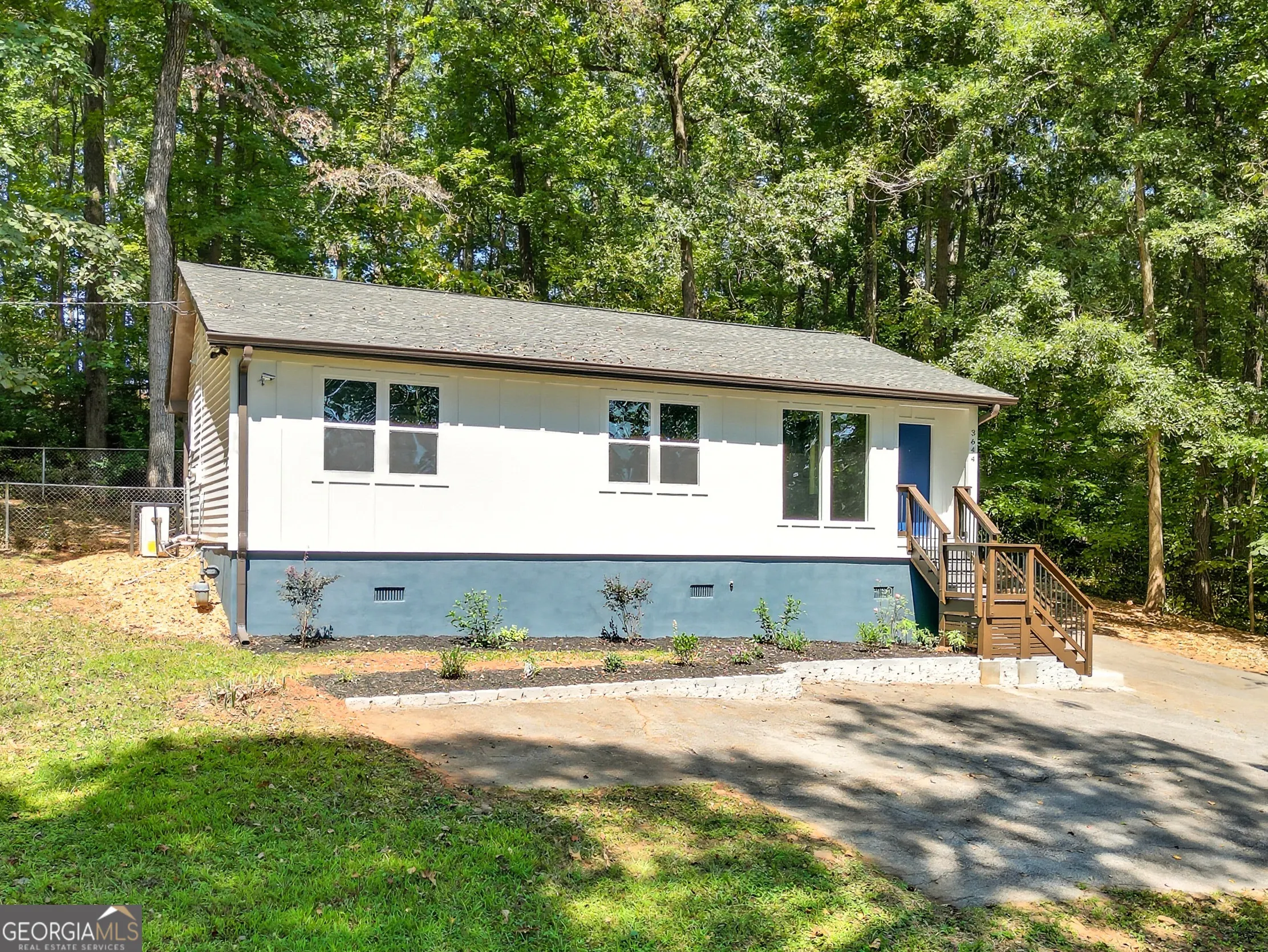 3644 Bouldercrest Road