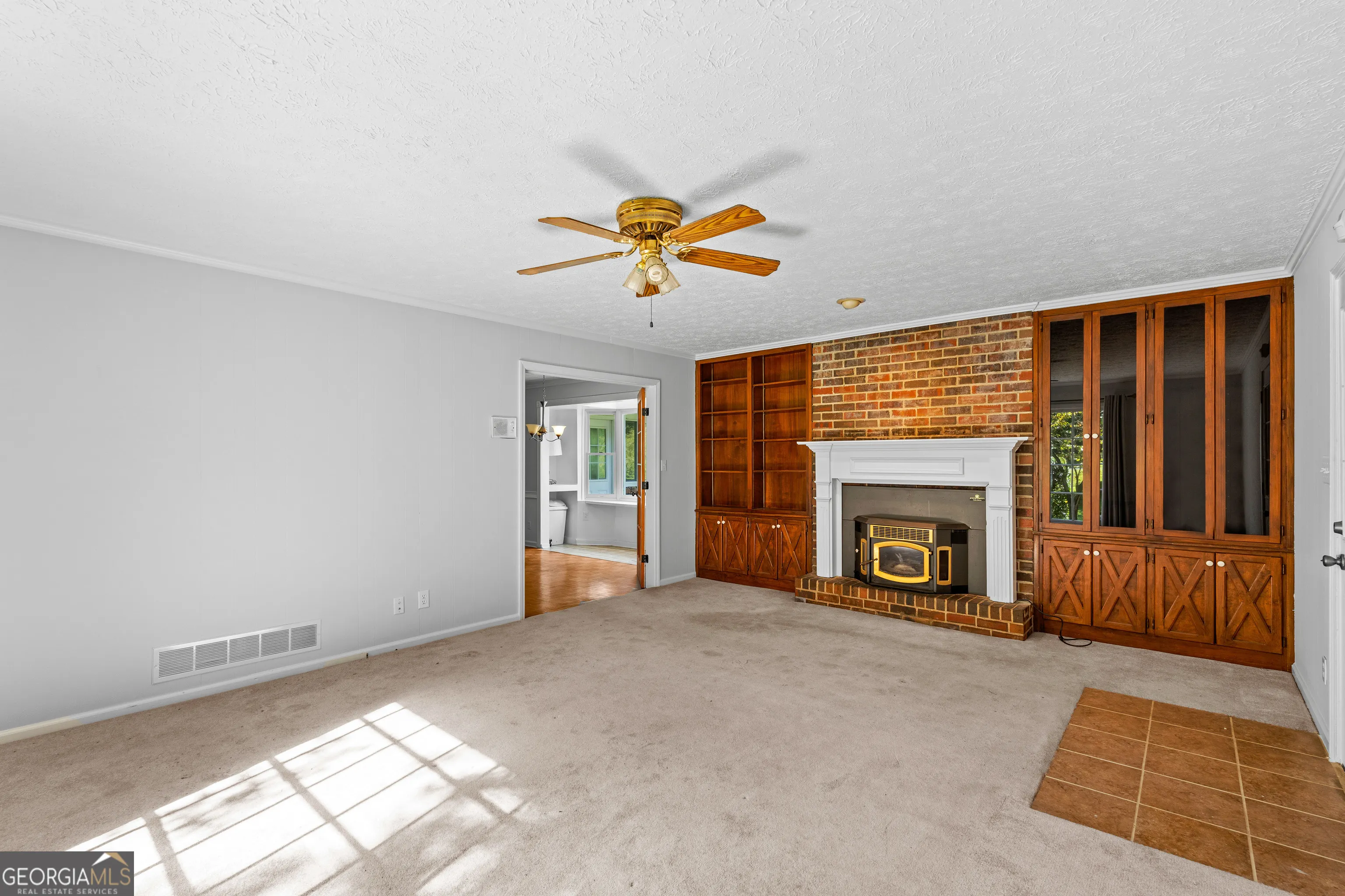 894 Upper Woolsey Road