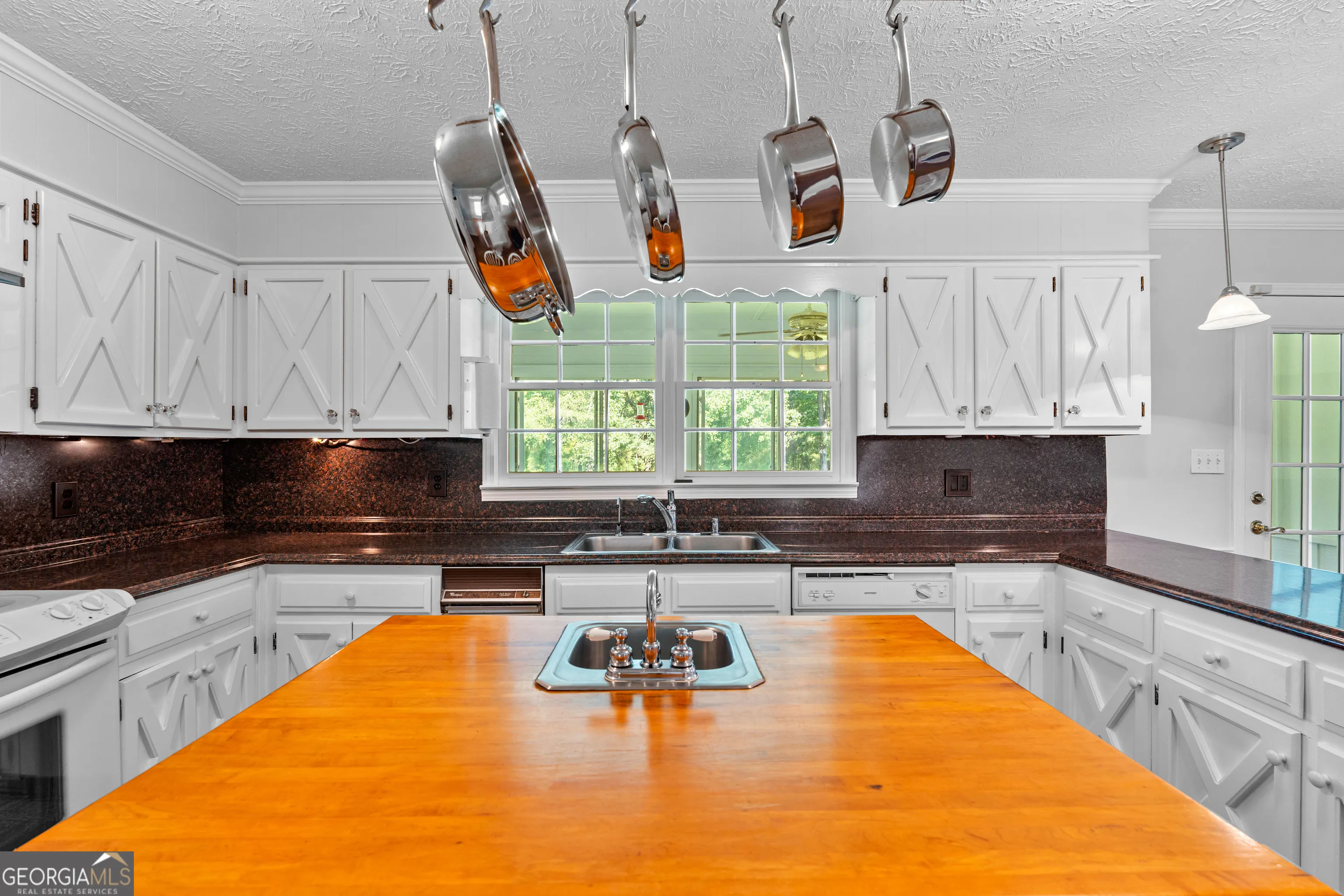 894 Upper Woolsey Road
