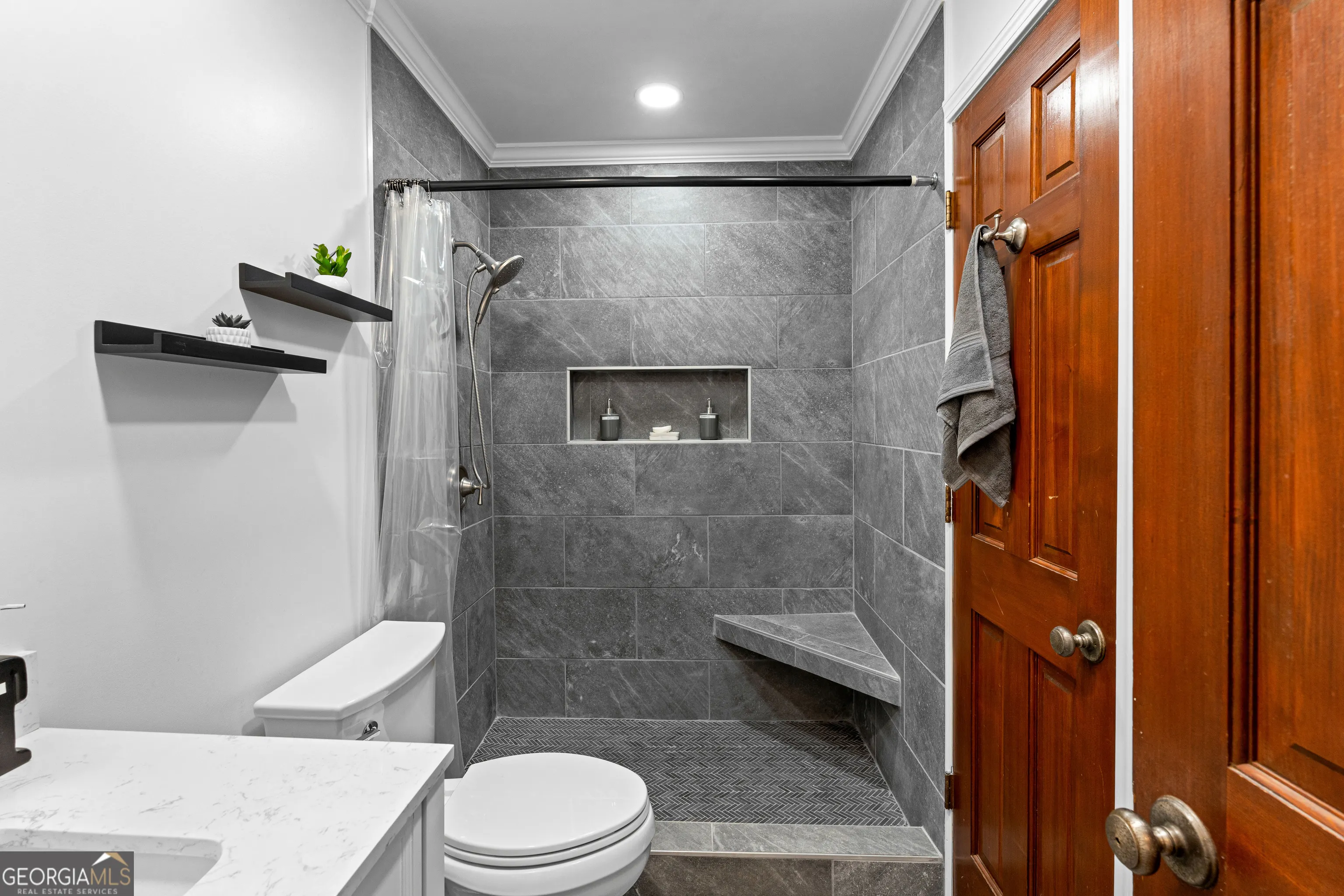 894 Upper Woolsey Road