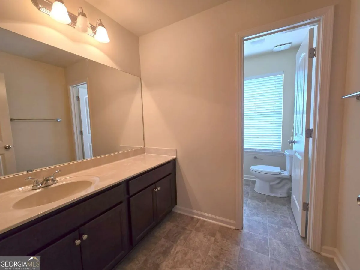 2389 Centenary Way Court