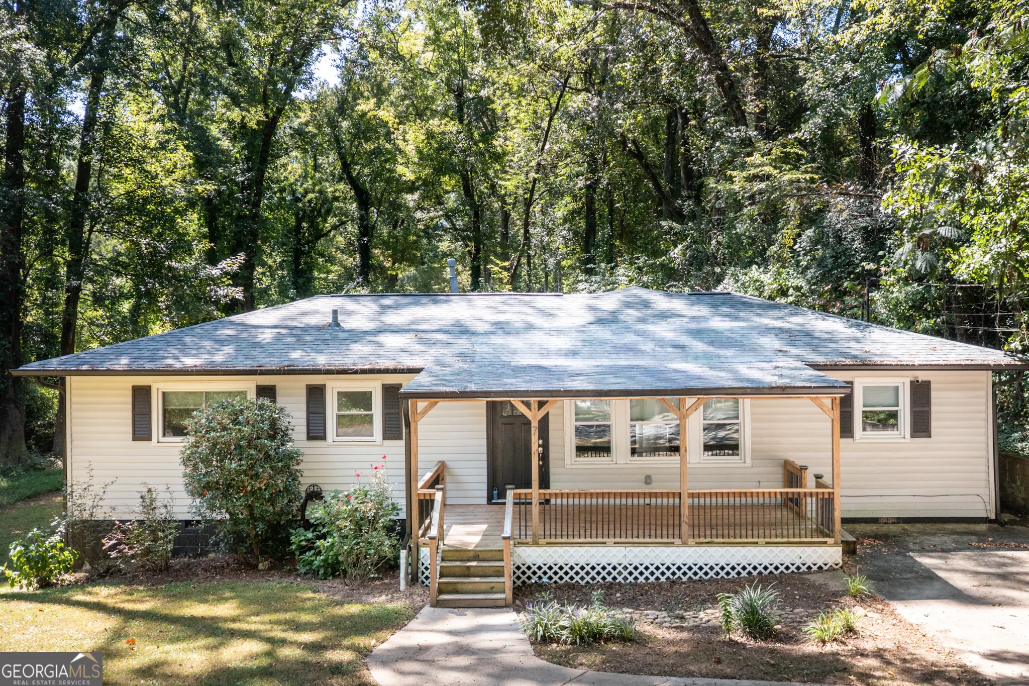 7 Maple Drive