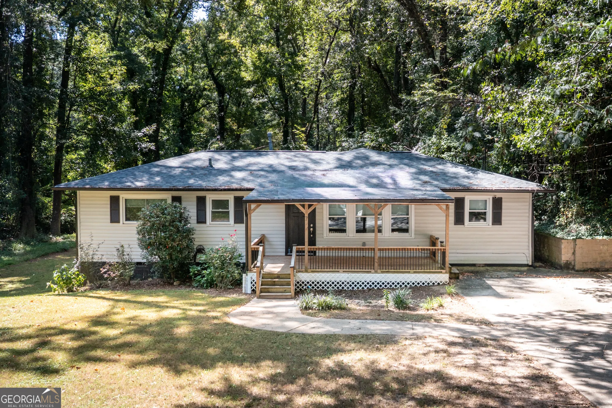 7 Maple Drive