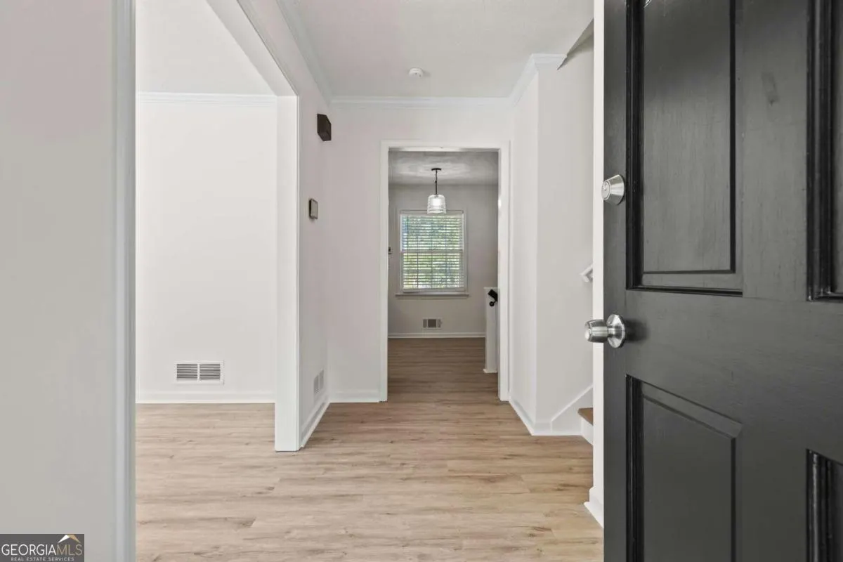 689 Roxboro Court