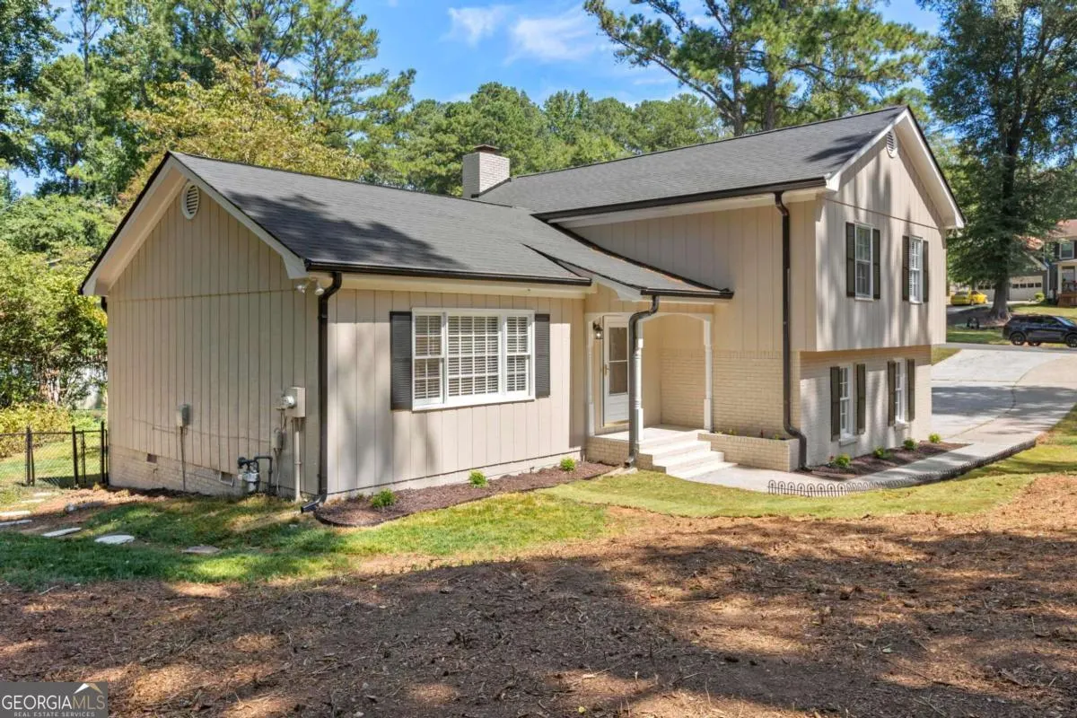 689 Roxboro Court