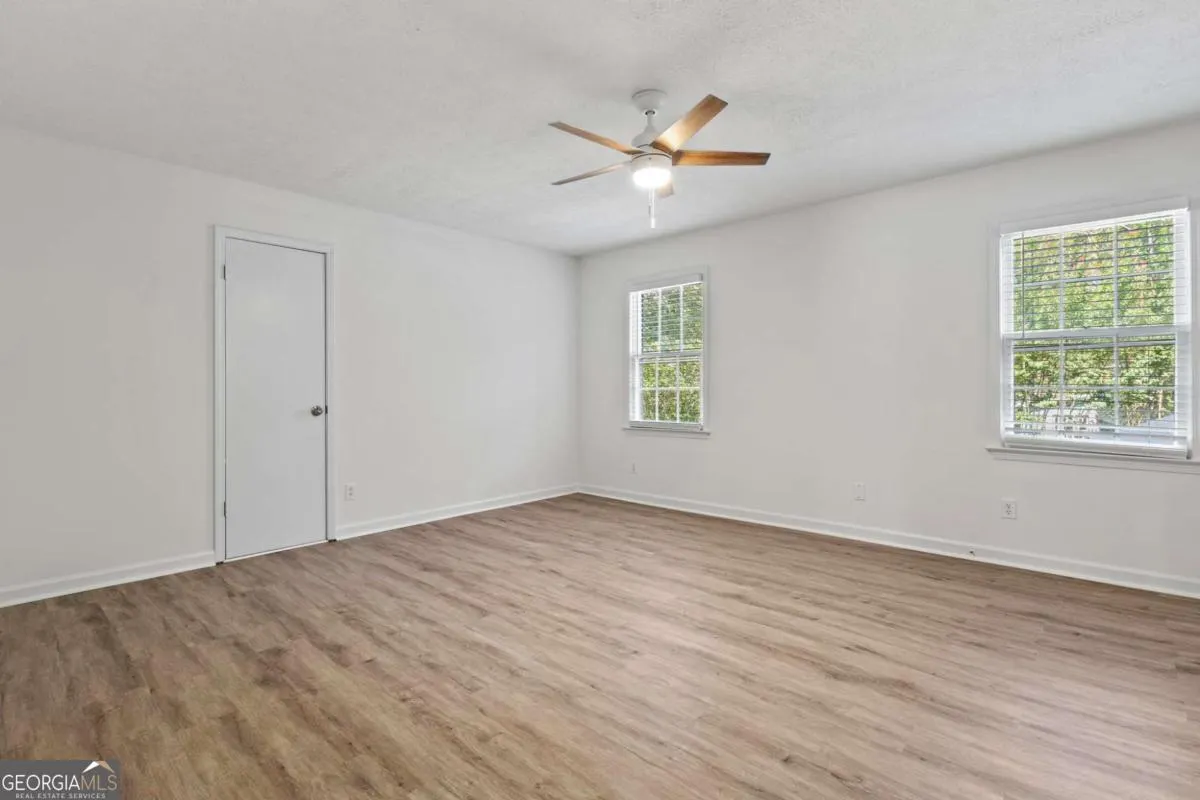 689 Roxboro Court