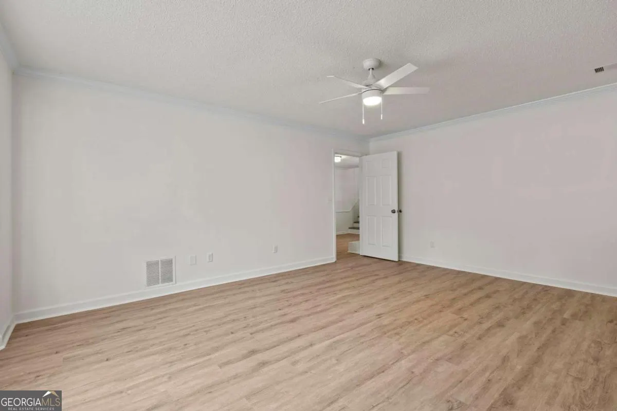 689 Roxboro Court