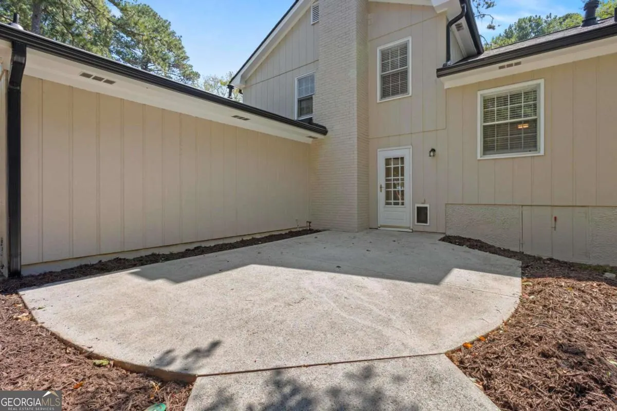 689 Roxboro Court