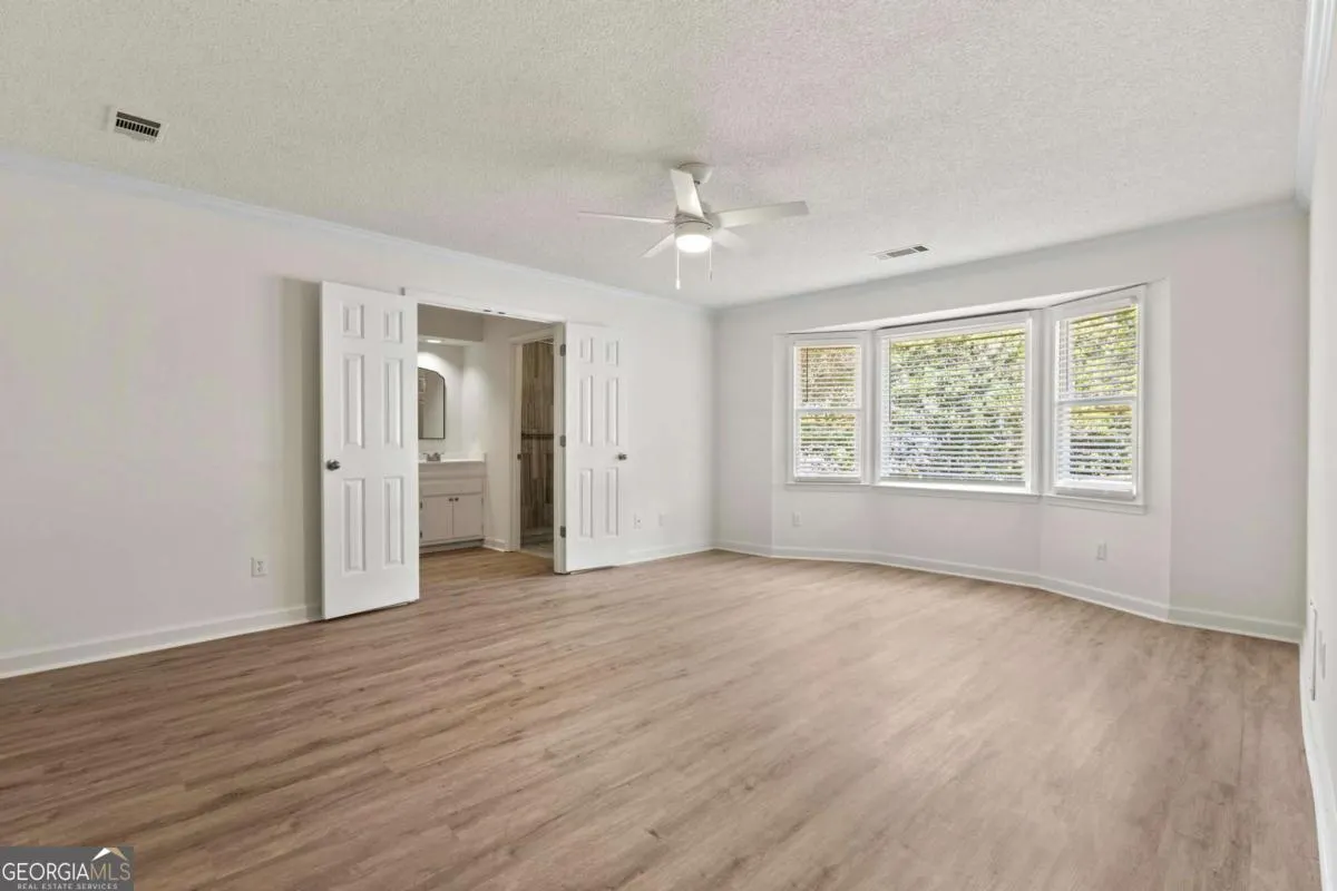 689 Roxboro Court