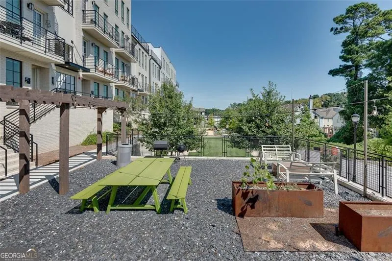 1273 Longreen