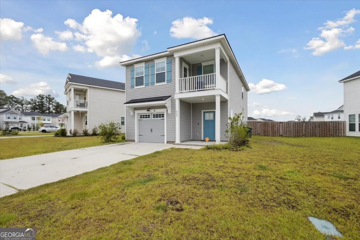 225 Flagler Drive