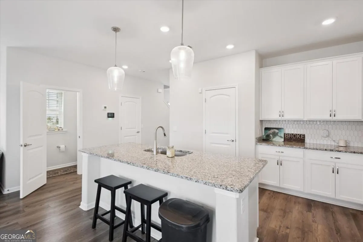 225 Flagler Drive