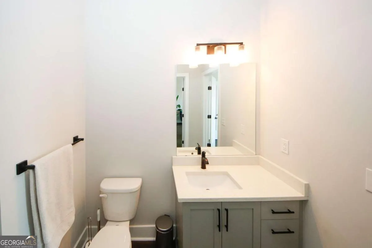 2 764 Memorial Drive SE, #2