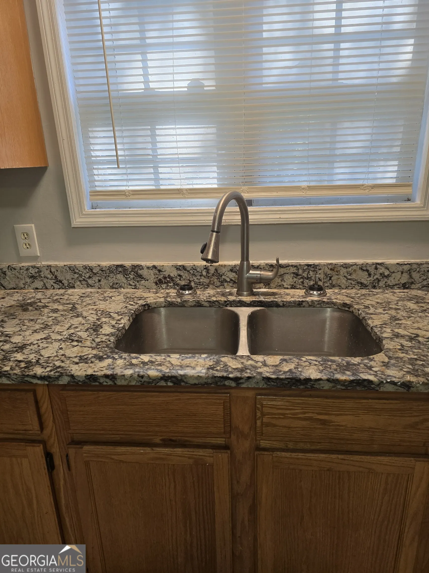 3725 Collier Drive NW, #0