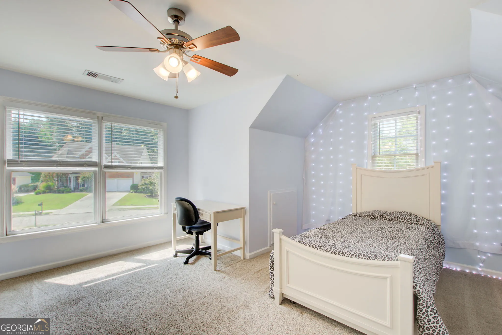 2636 GROVE VALLEY Lane