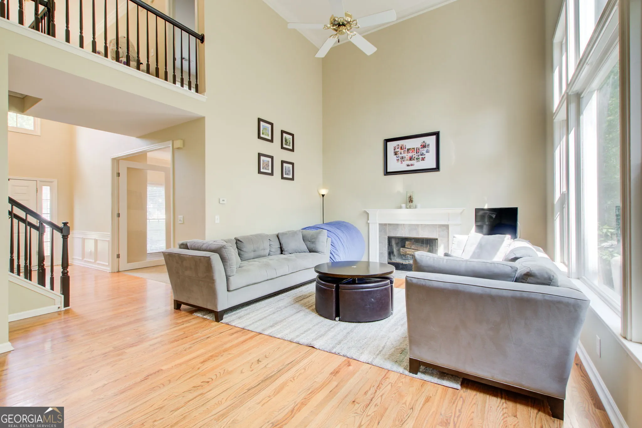 2636 GROVE VALLEY Lane