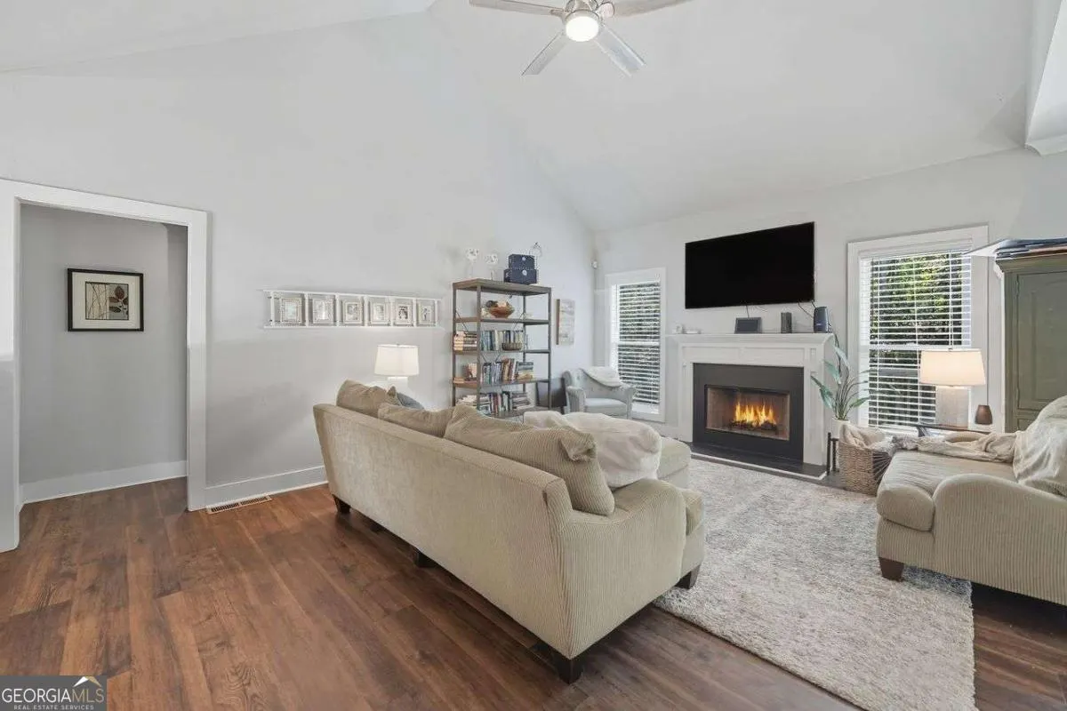 3466 CROWN Drive