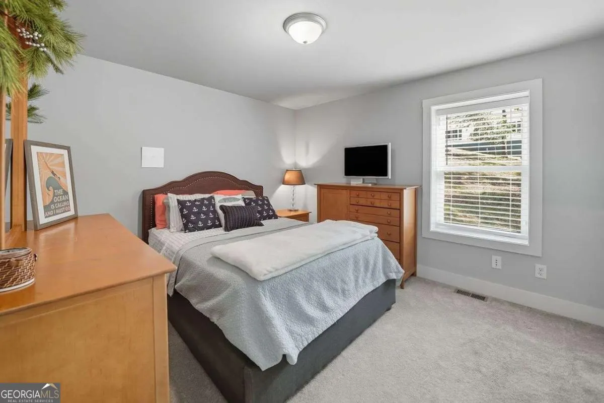 3466 CROWN Drive