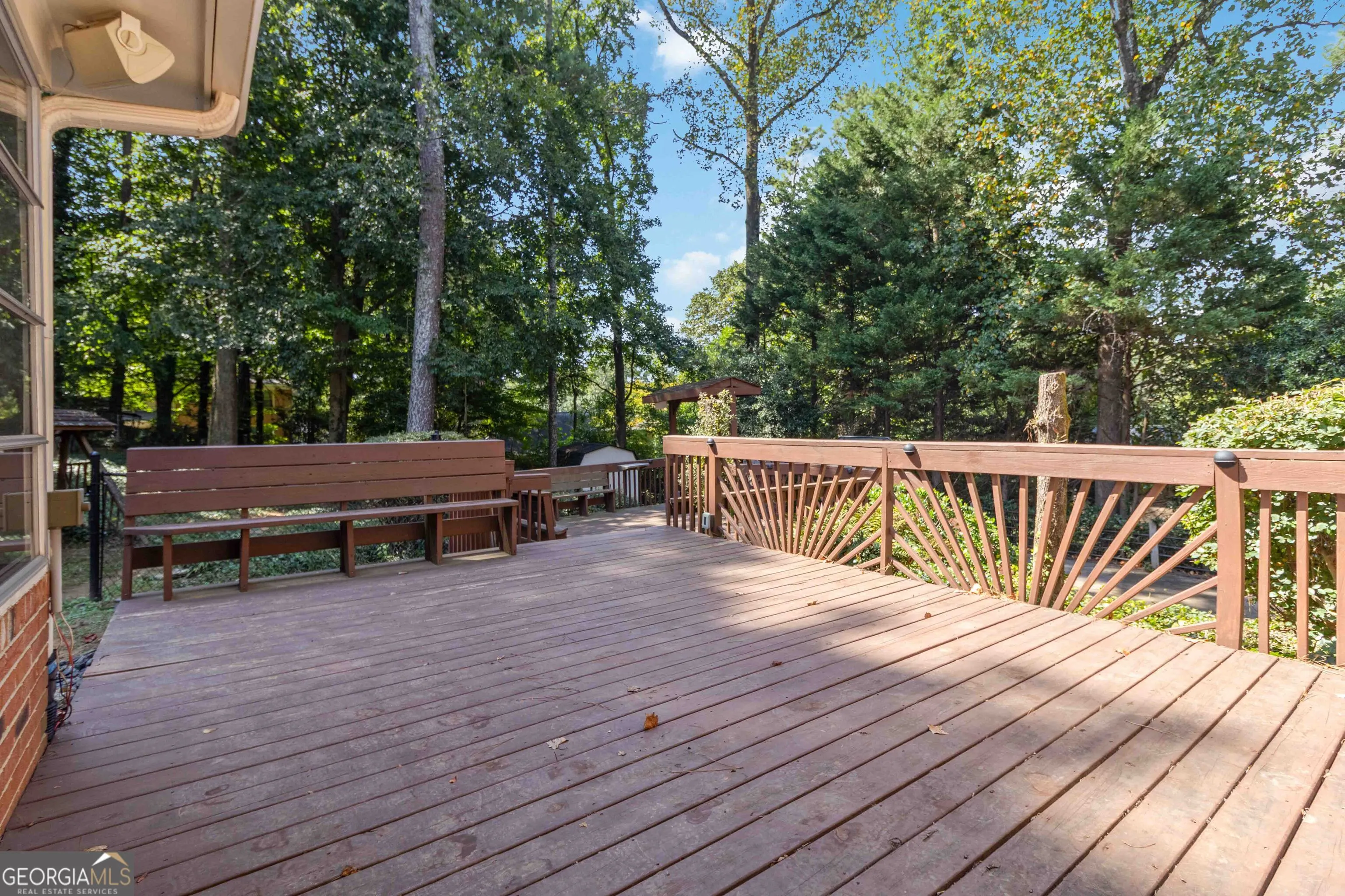 3541 CASTLEHILL Court