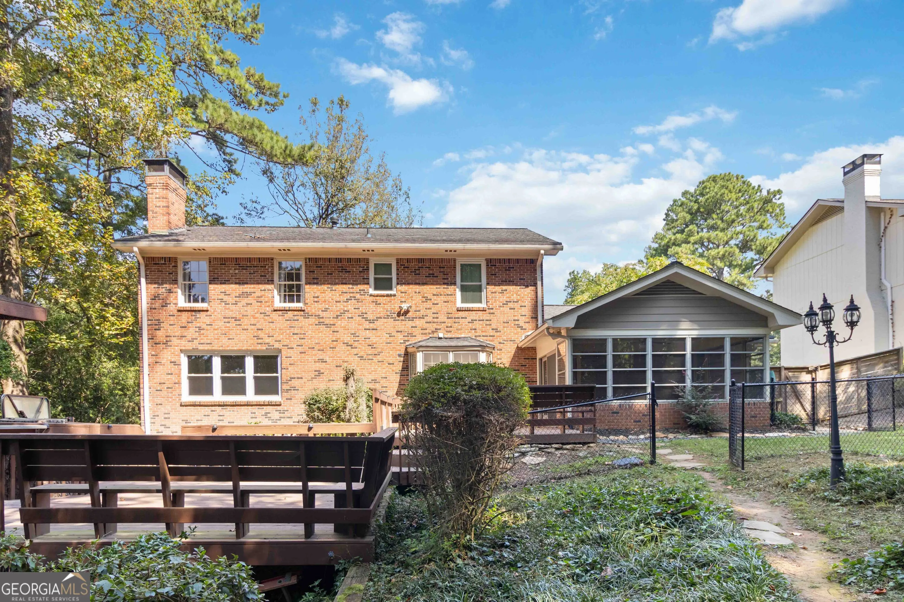 3541 CASTLEHILL Court