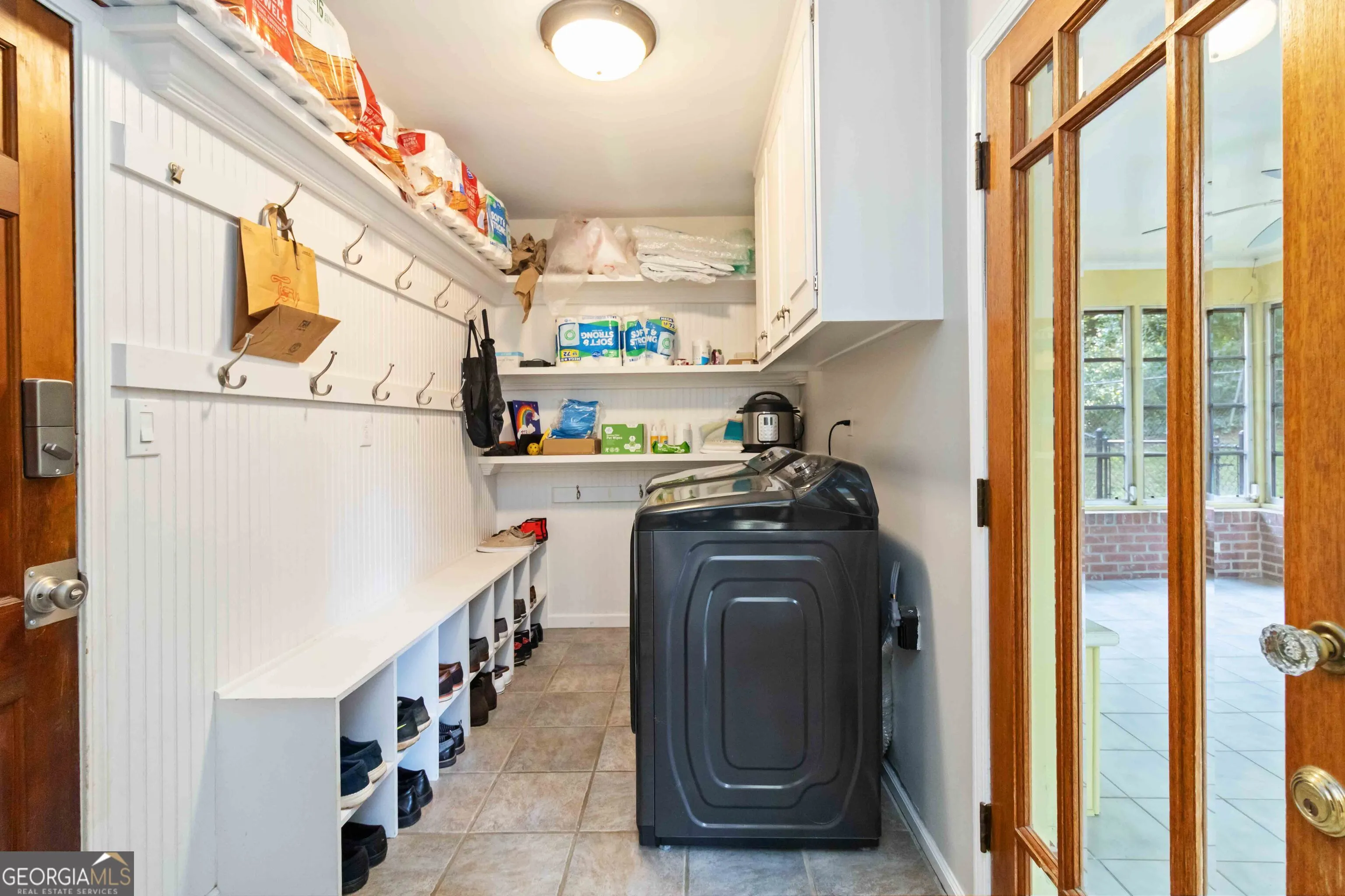 3541 CASTLEHILL Court