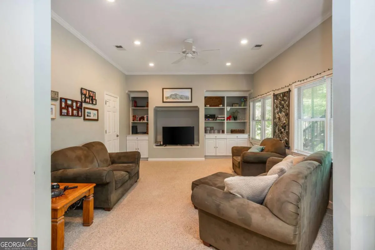 460 Hamilton Park Drive
