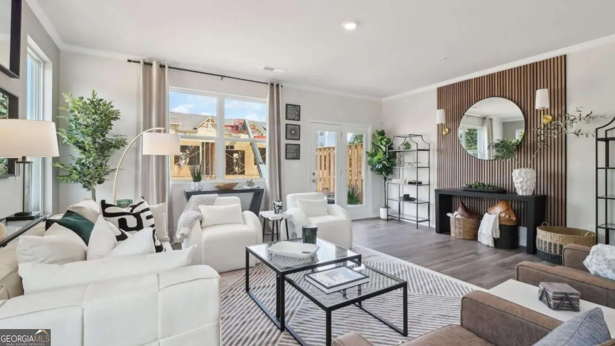 1008 208 College Circle, #1008