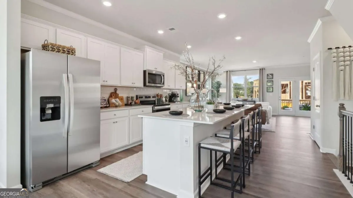 1008 208 College Circle, #1008