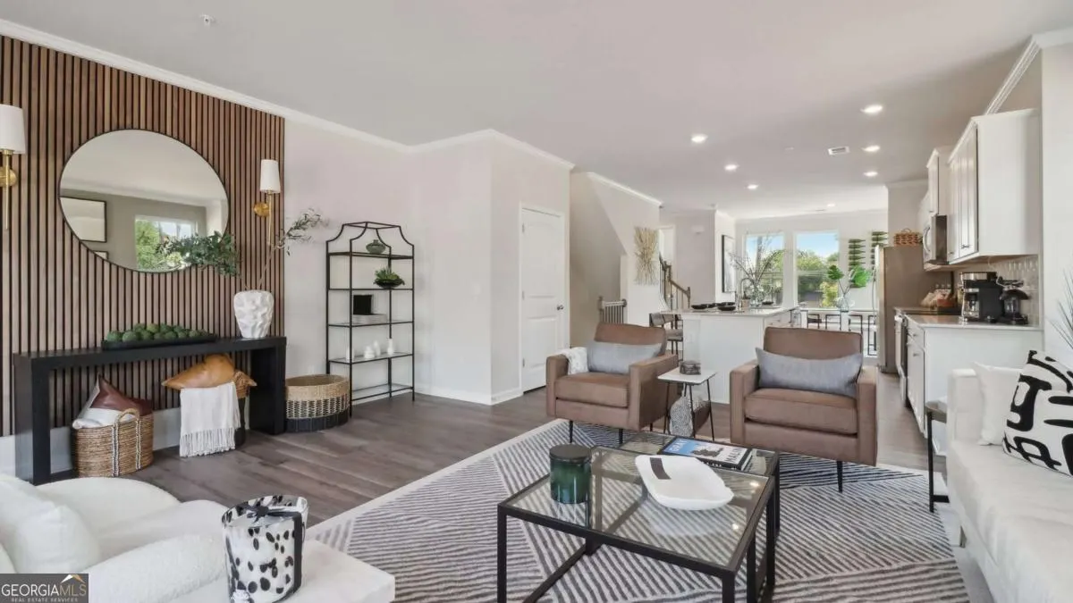 1008 208 College Circle, #1008