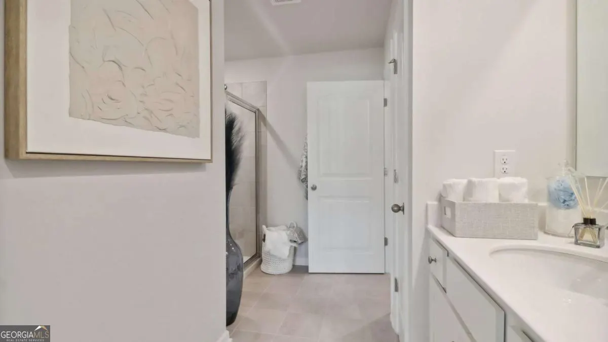1008 208 College Circle, #1008