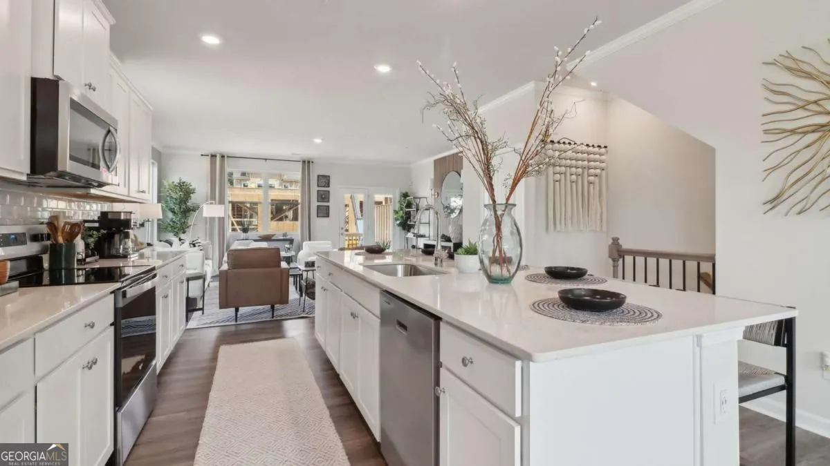1008 208 College Circle, #1008