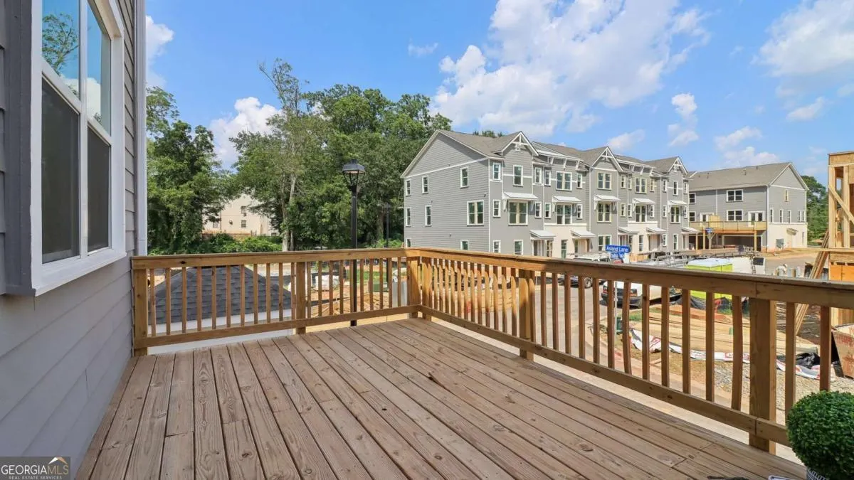 1008 208 College Circle, #1008