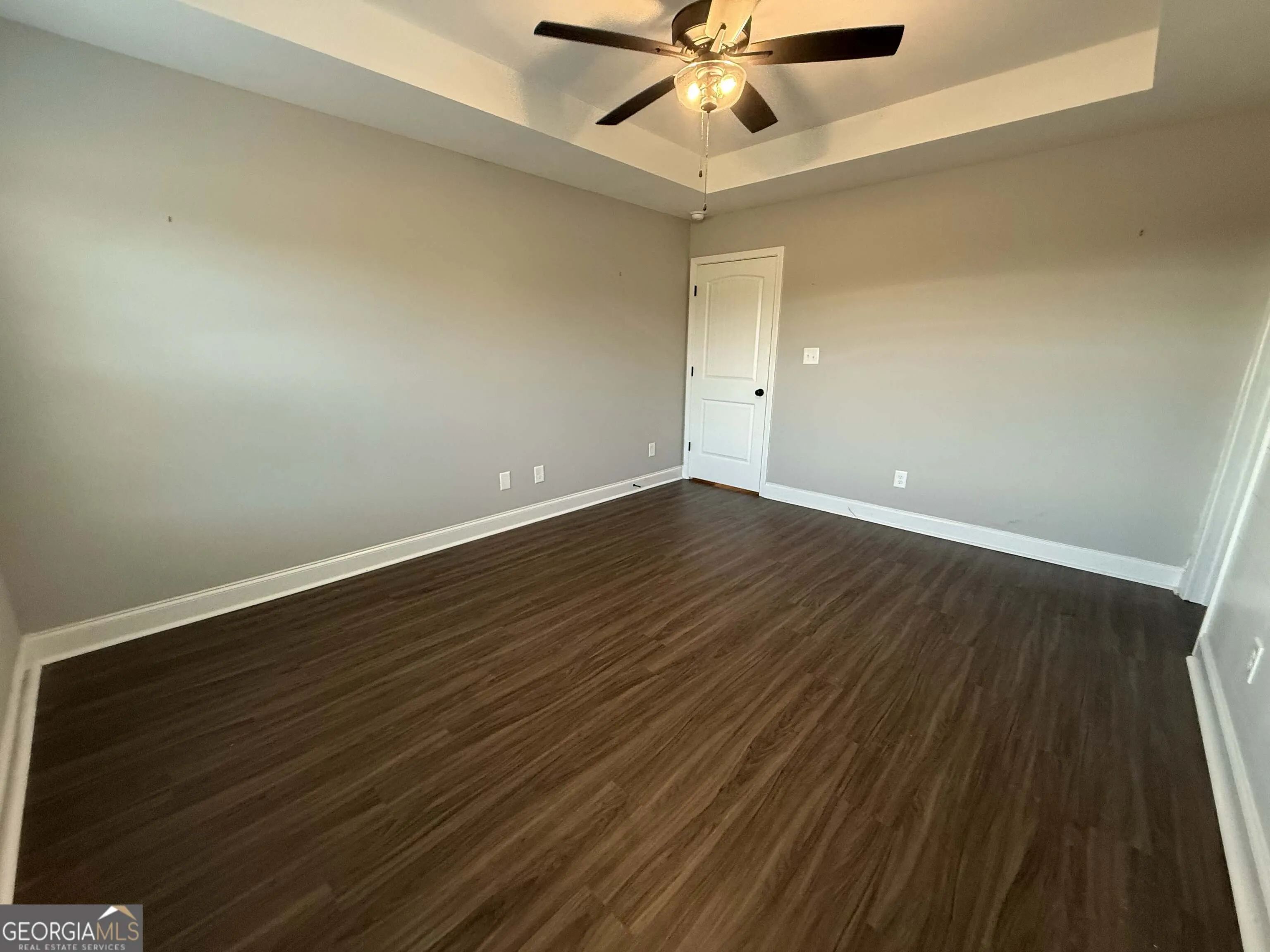 215 Red Tail Circle