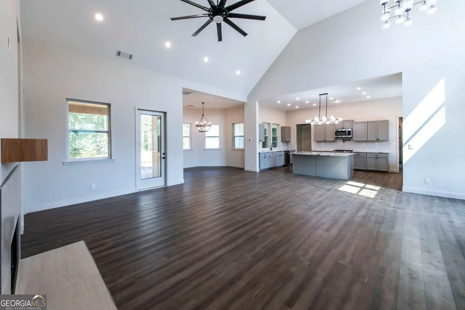 1333 Happy Hill Road