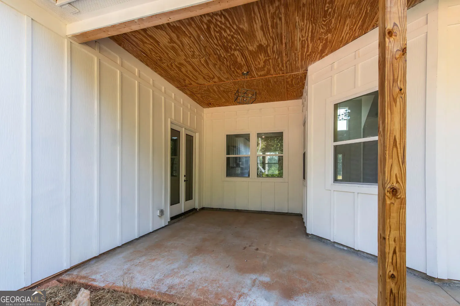 1333 Happy Hill Road