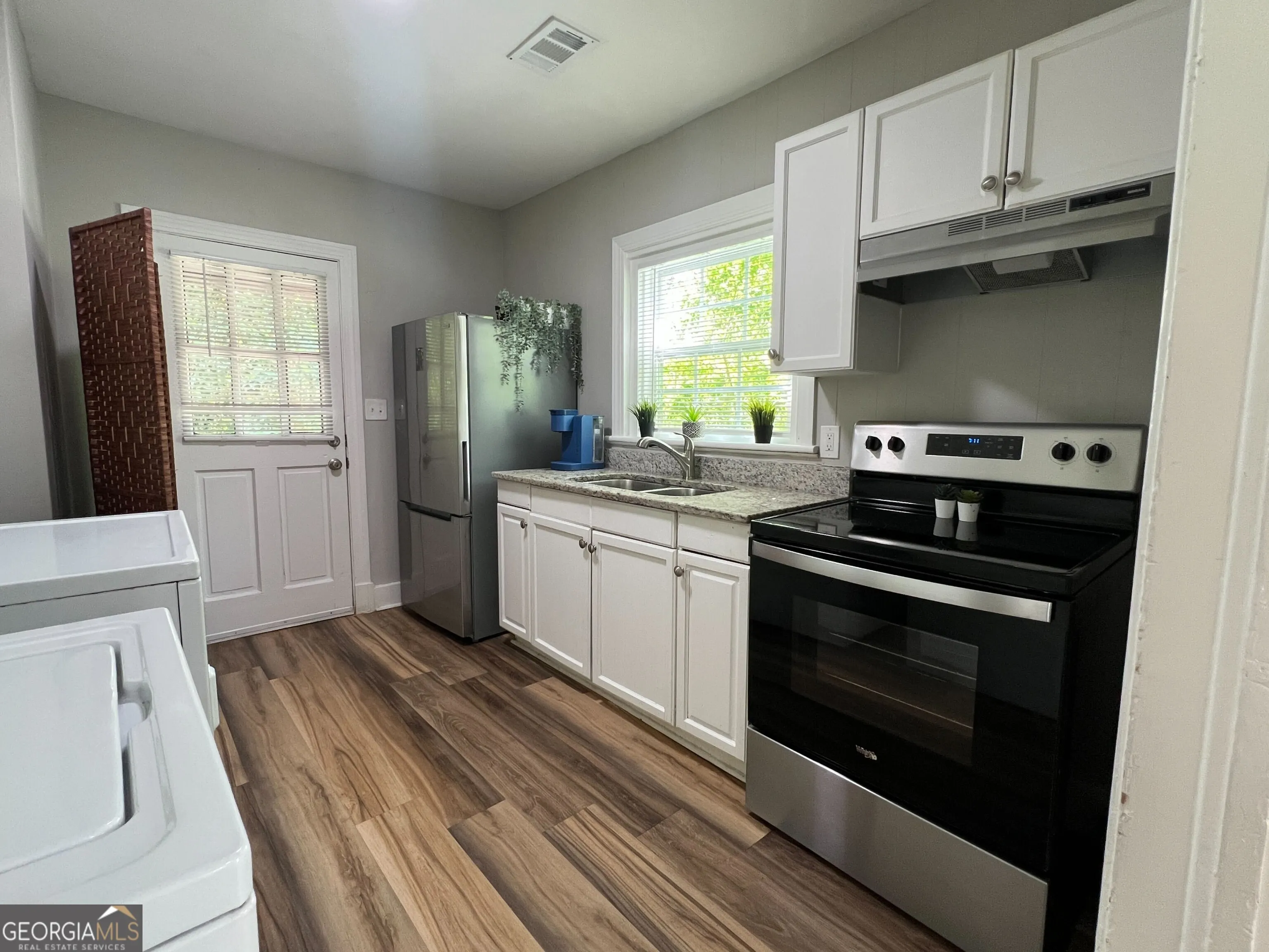 1076 Carlisle Avenue, #0