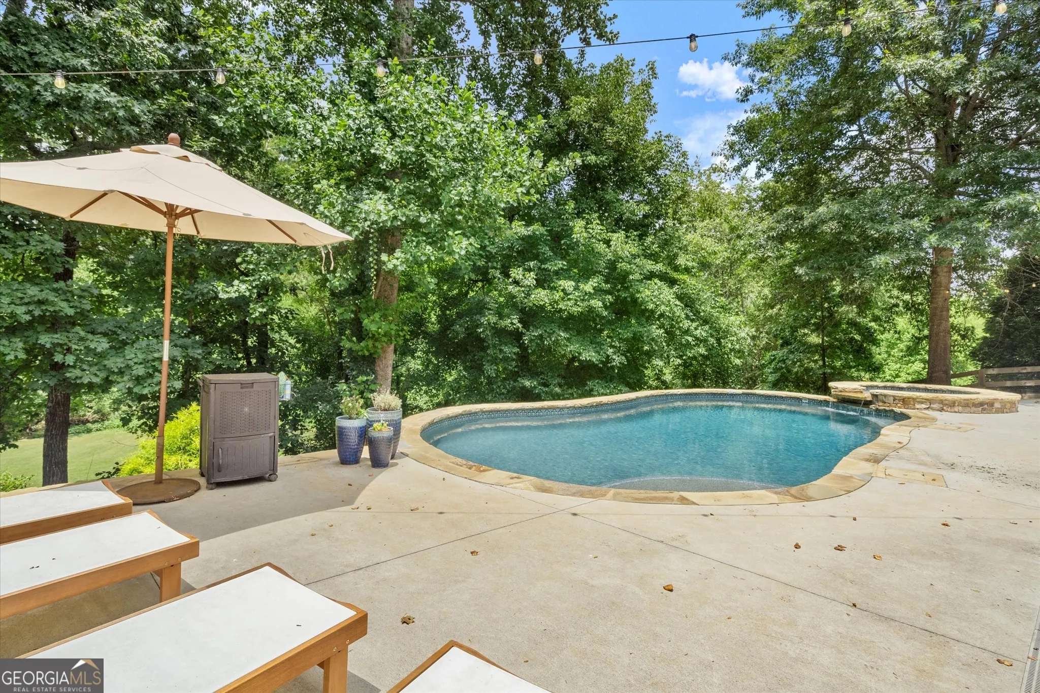 402 Greyfield Drive