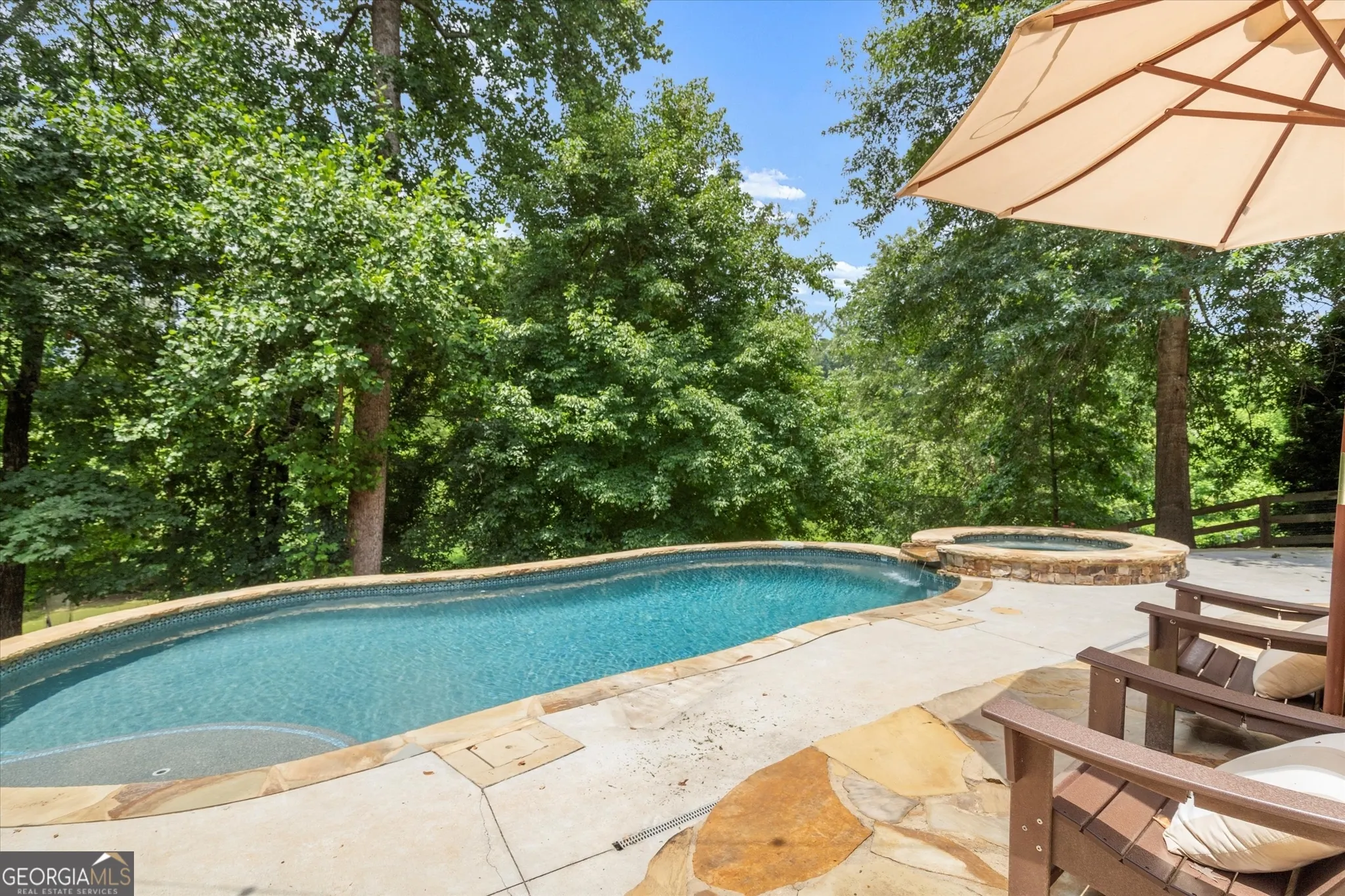 402 Greyfield Drive